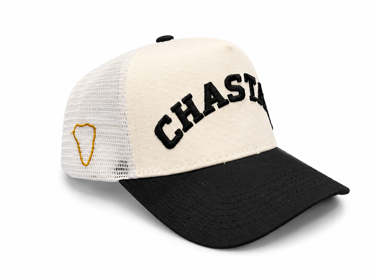 Chastain Trucker Black – three-quarter angle showing gold course outline on mesh